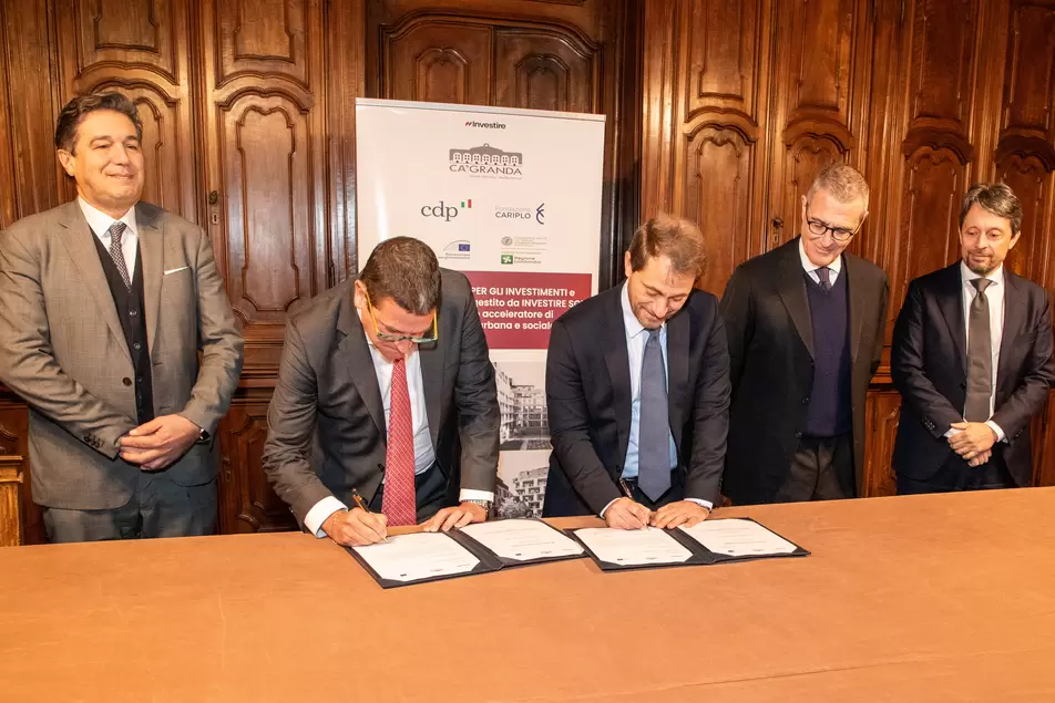 Firma accordo - Badot Valentino Giachetti Scotti Urbani